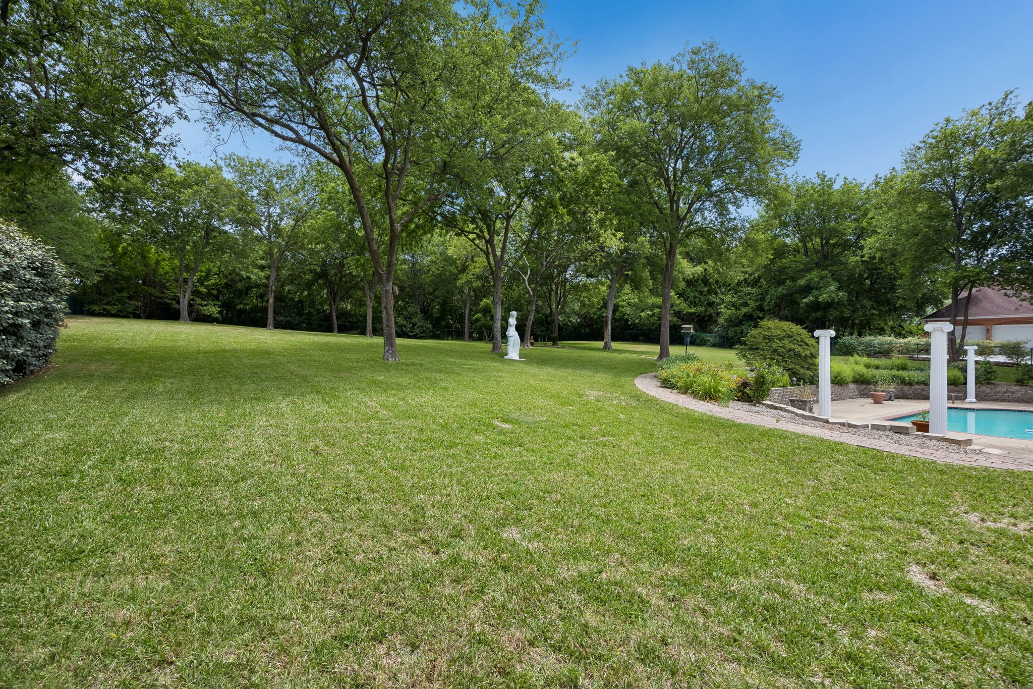 619 Oak Tree Cove Cedar Hill TX 75104