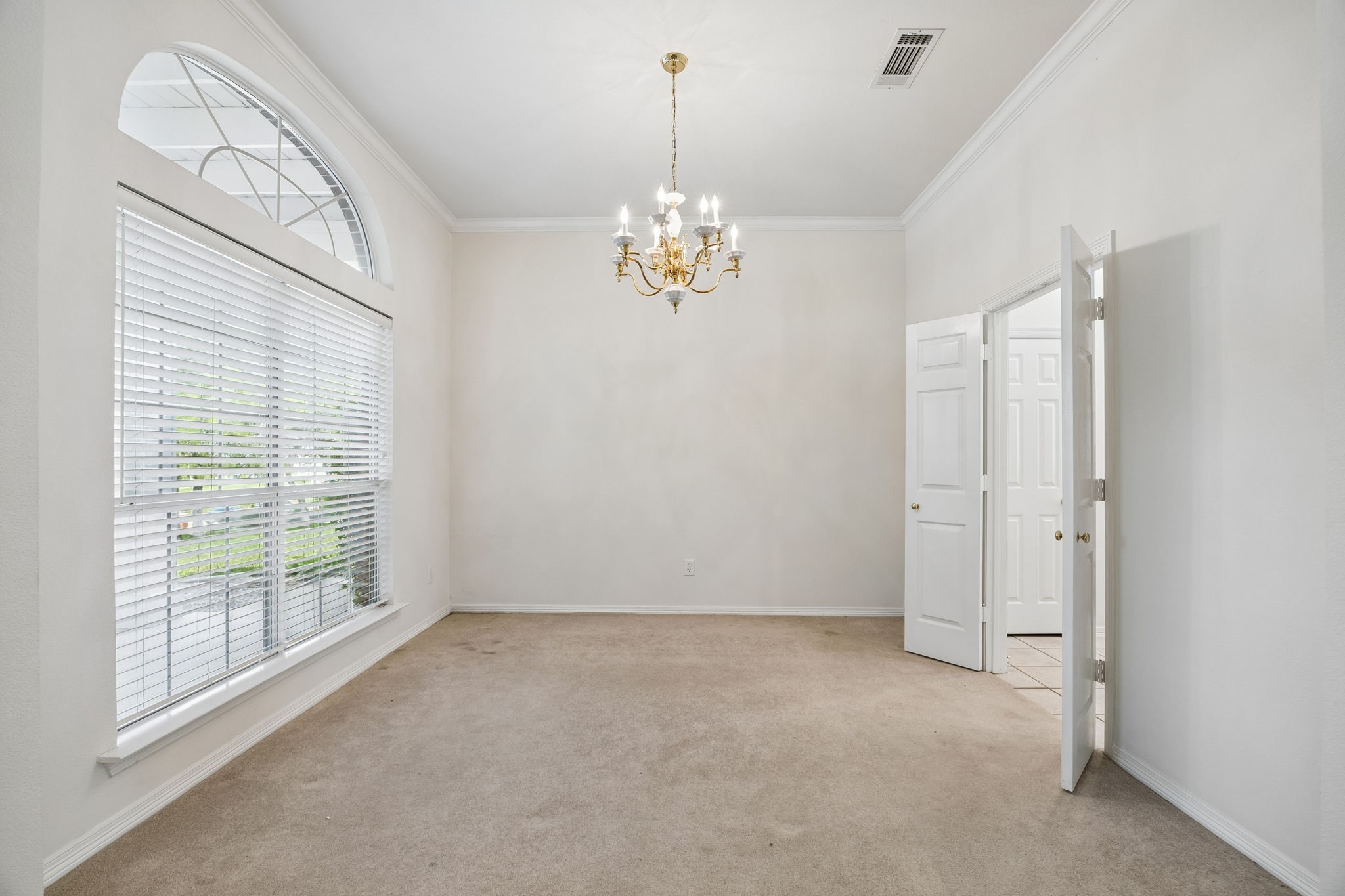619 Oak Tree Cove Cedar Hill TX 75104