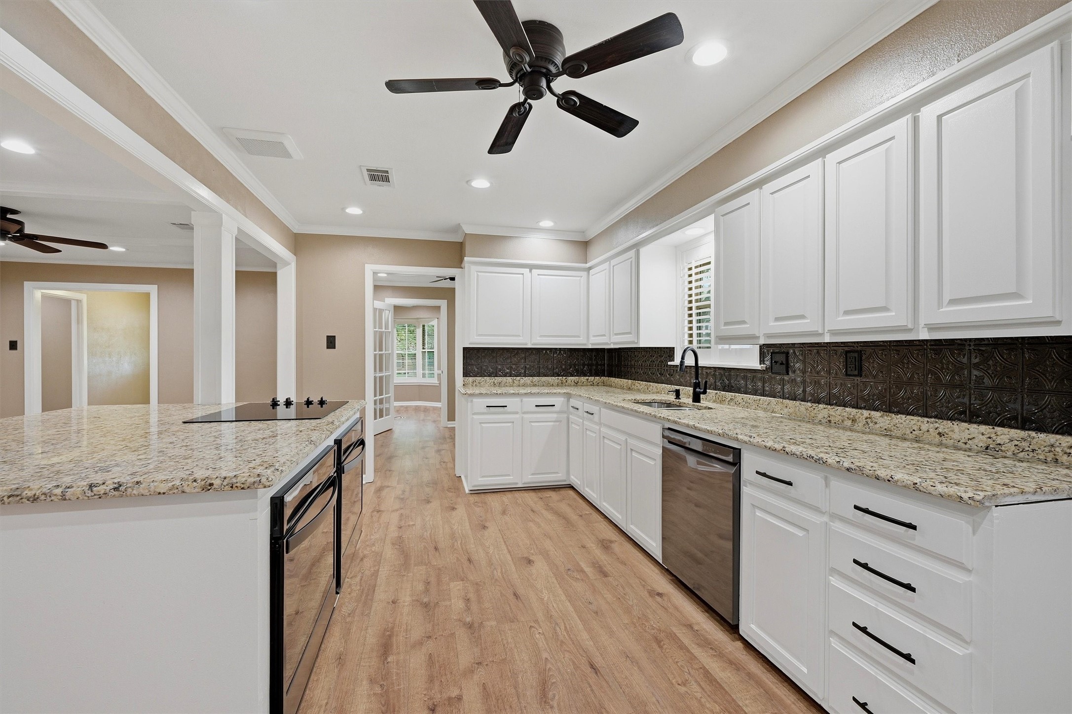 1517 W Shields Drive Sherman TX 75092
