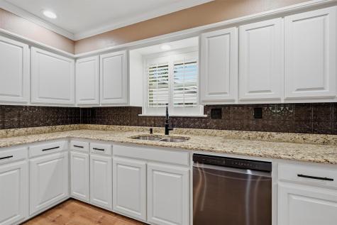 1517 W Shields Drive Sherman TX 75092