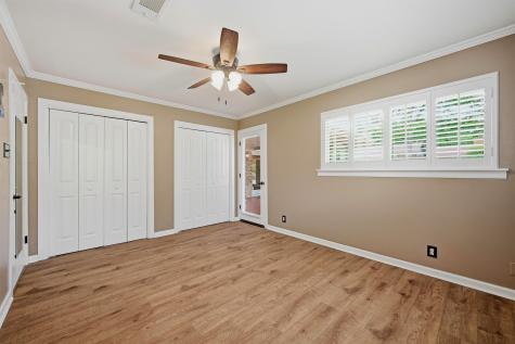 1517 W Shields Drive Sherman TX 75092