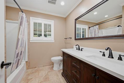 1517 W Shields Drive Sherman TX 75092