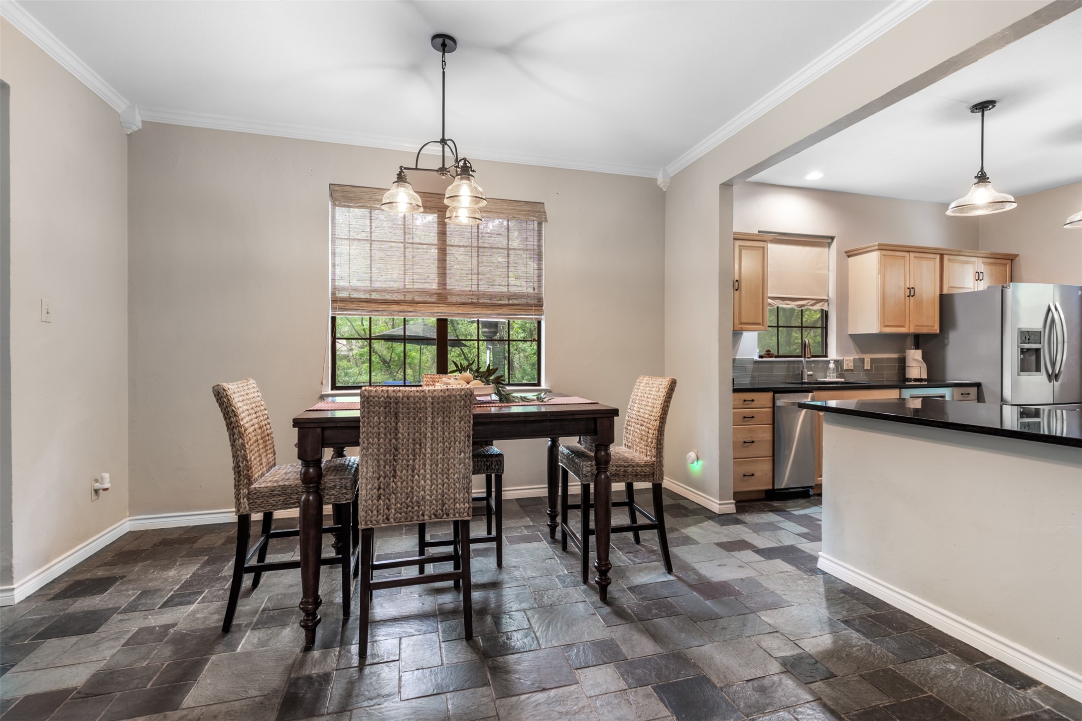 828 S Maurice Avenue Denison TX 75020