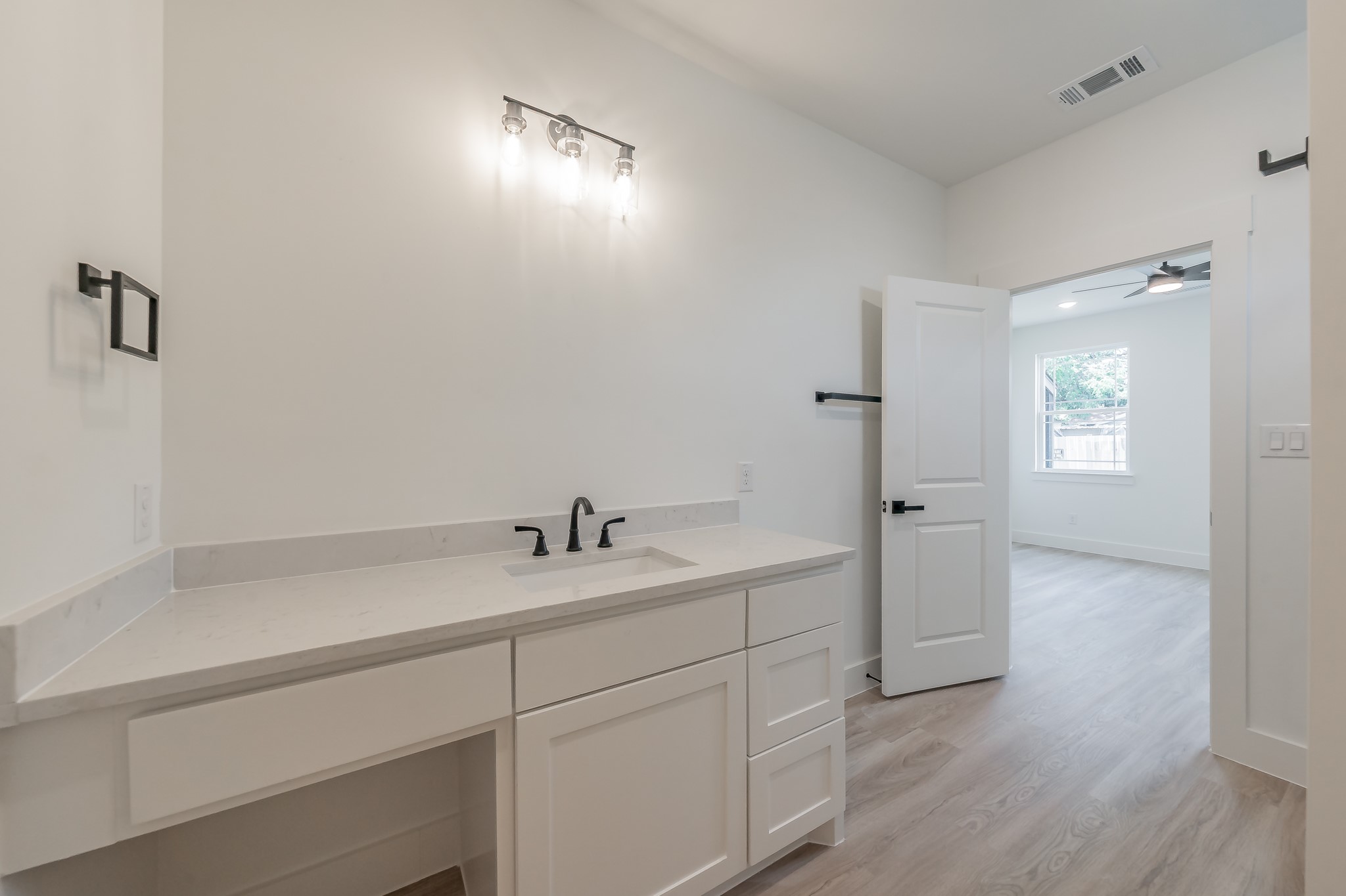 1402 Driess Street Fort Worth TX 76104