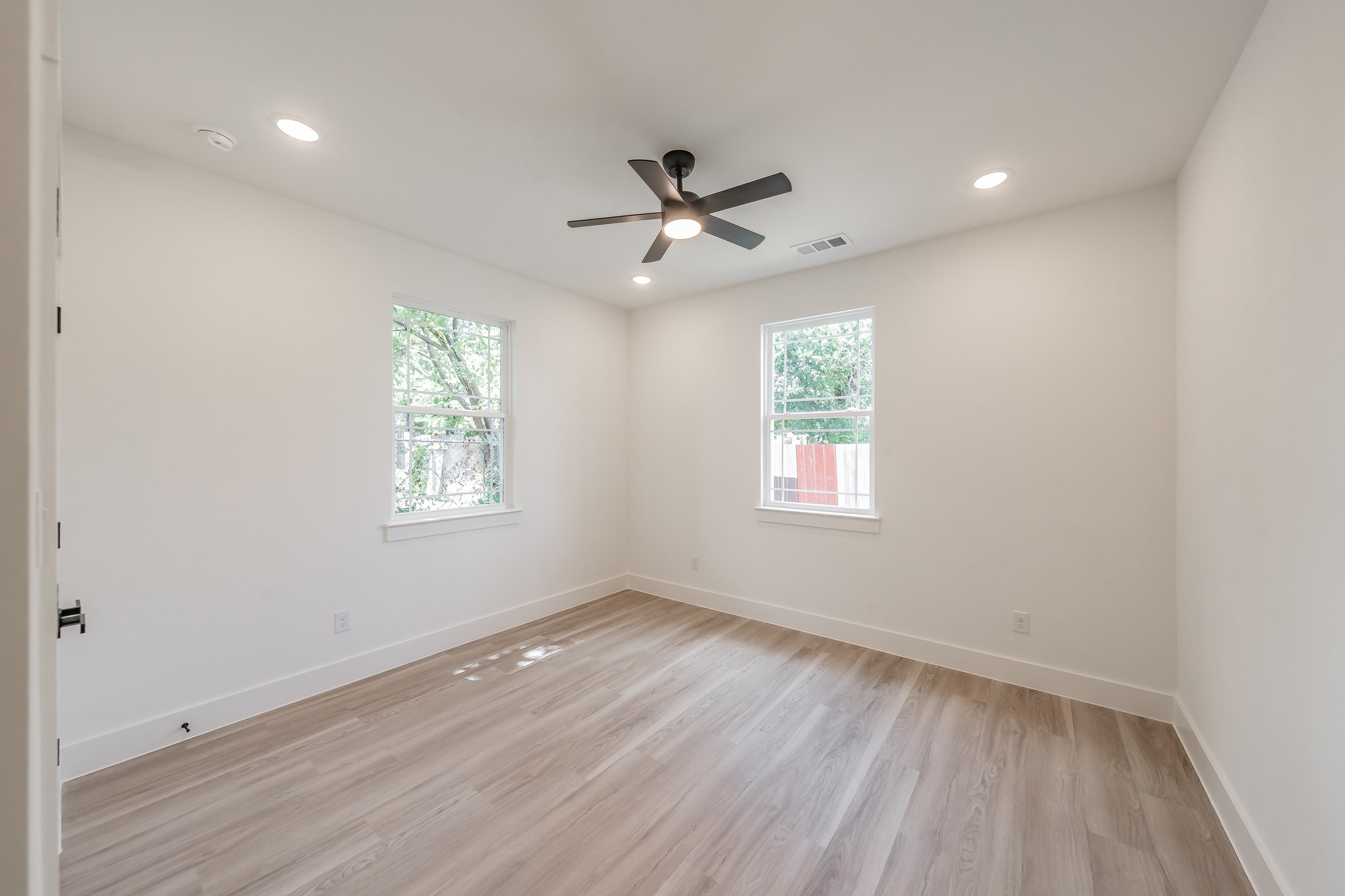 1402 Driess Street Fort Worth TX 76104