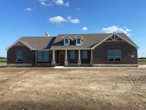 720 County Road 200 Valley View TX 76272