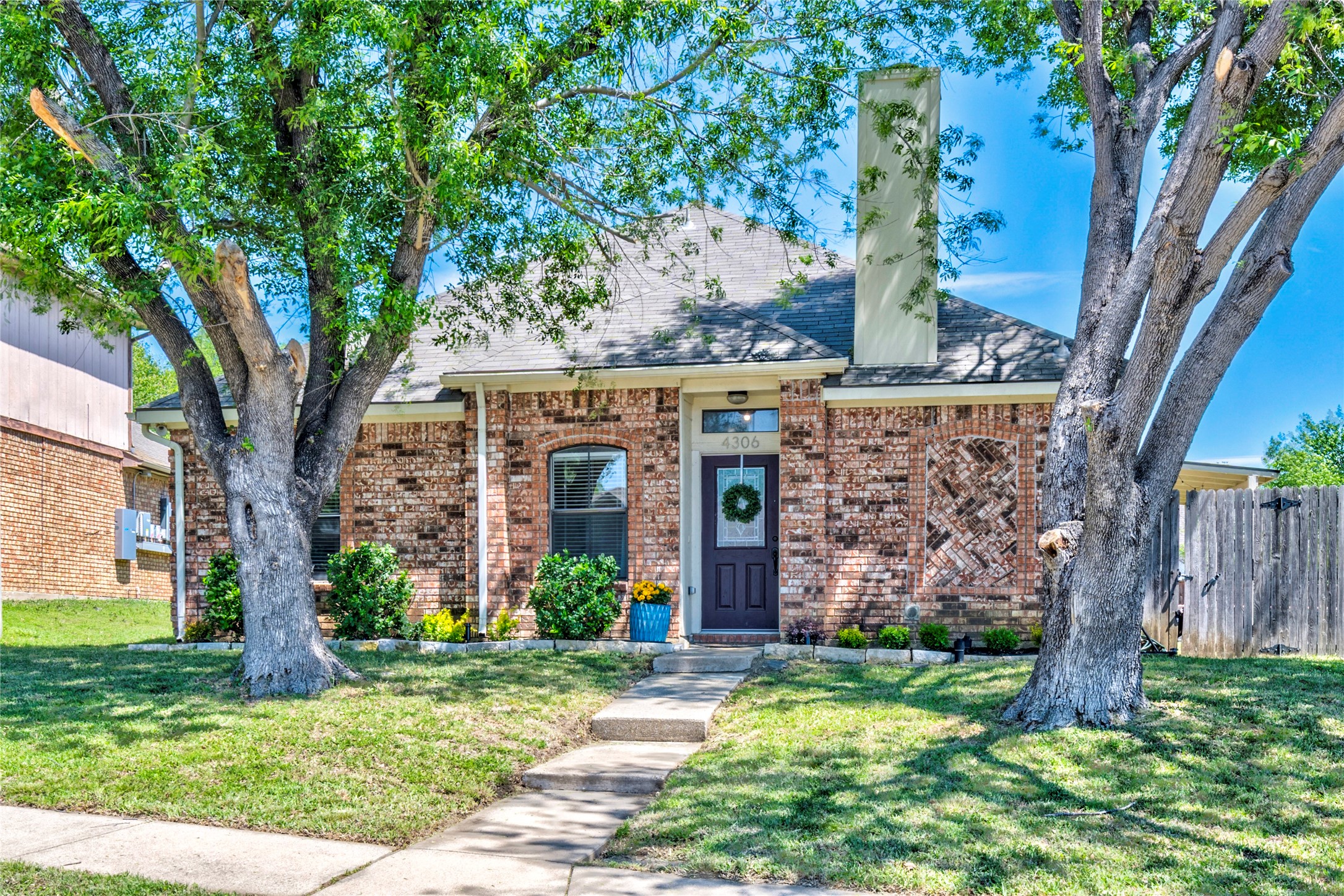 4306 Harvest Hill Road Carrollton TX 75010