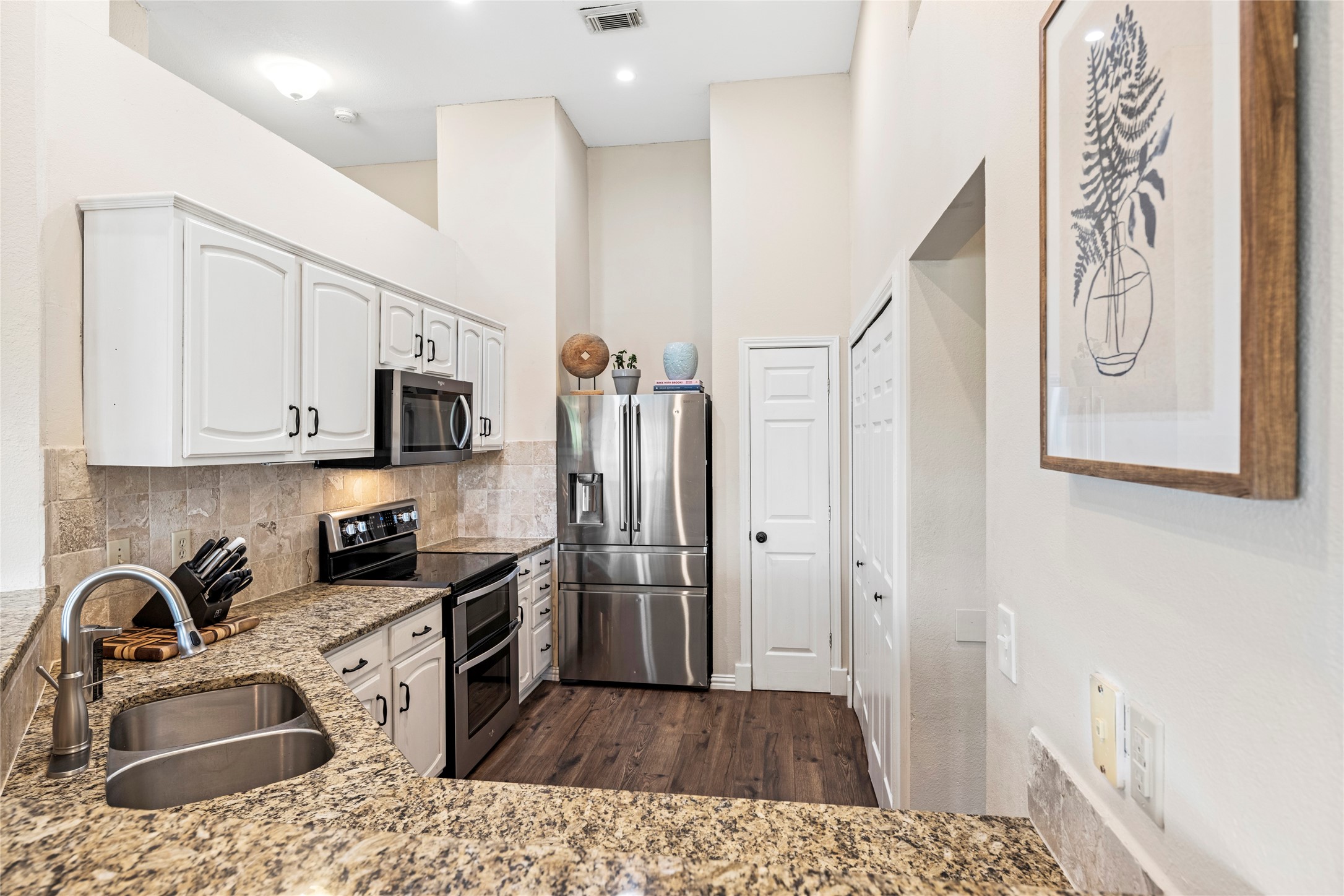 4306 Harvest Hill Road Carrollton TX 75010