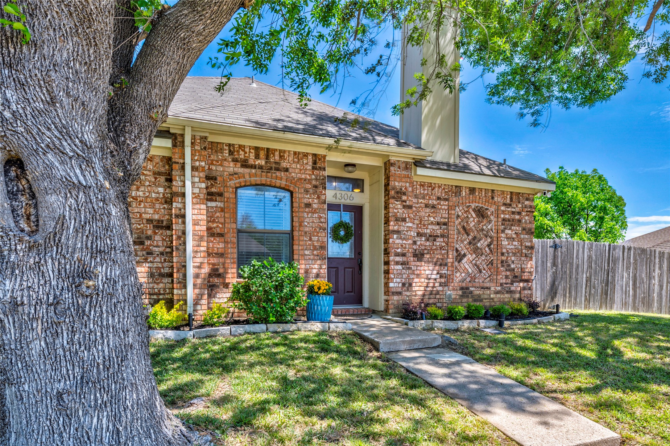 4306 Harvest Hill Road Carrollton TX 75010