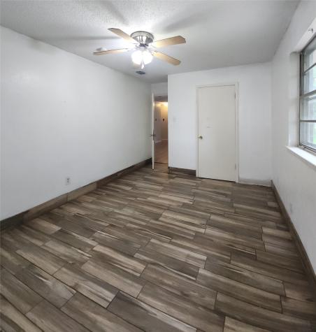 409 Nathan Street Burleson TX 76028