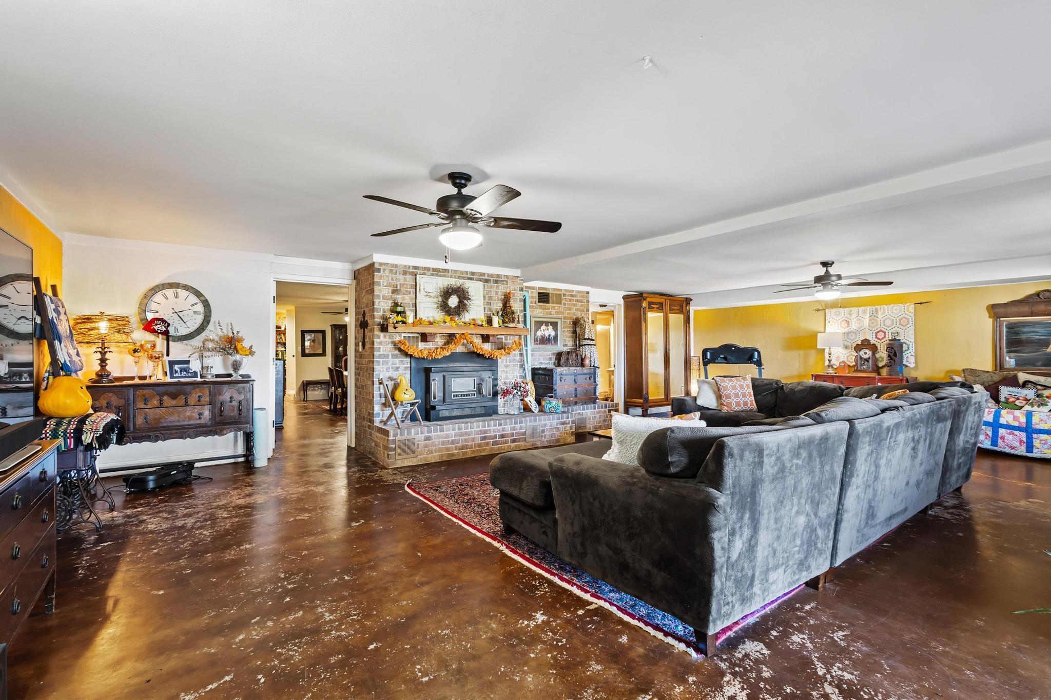 2321 County Road 2100 Ivanhoe TX 75447