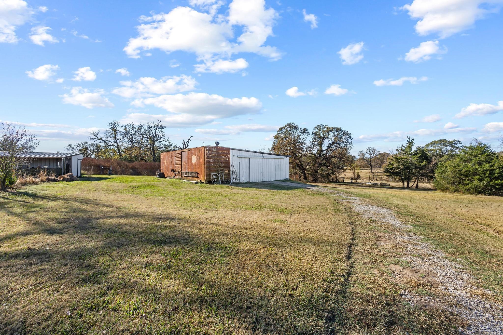 2321 County Road 2100 Ivanhoe TX 75447