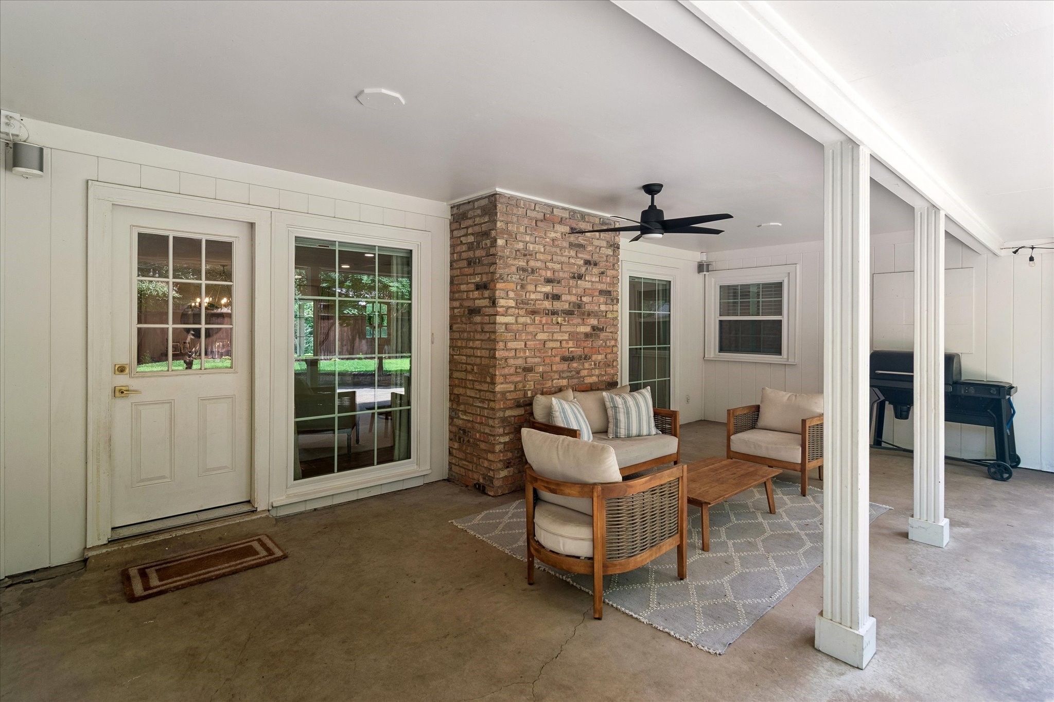 11439 Rosser Road Dallas TX 75229