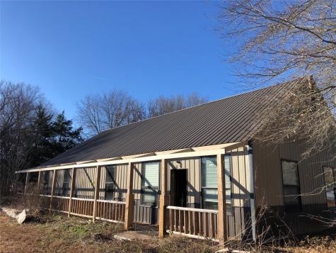 421 County Road 2168 Telephone TX 75488