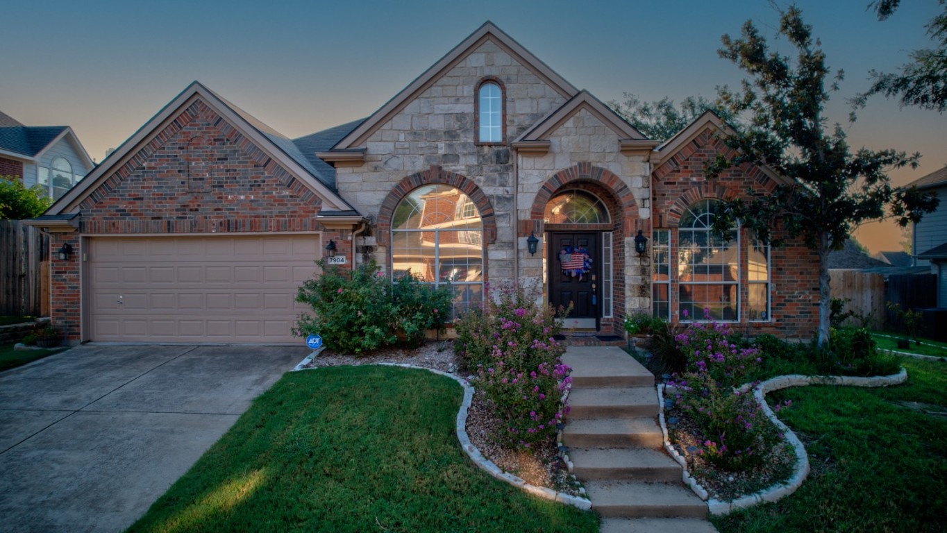 7904 Durgans Hill Court Fort Worth TX 76137
