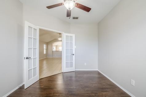 1109 Johnson City Avenue Forney TX 75126