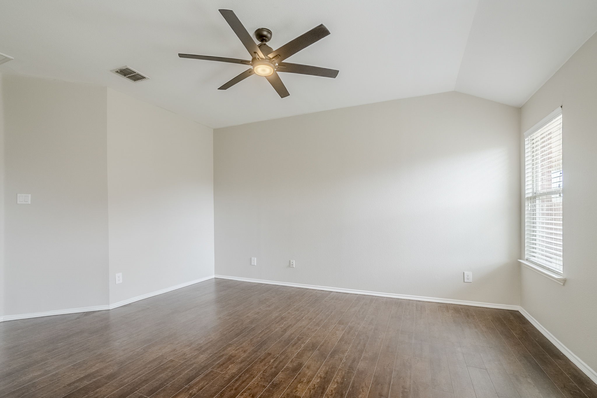 1109 Johnson City Avenue Forney TX 75126