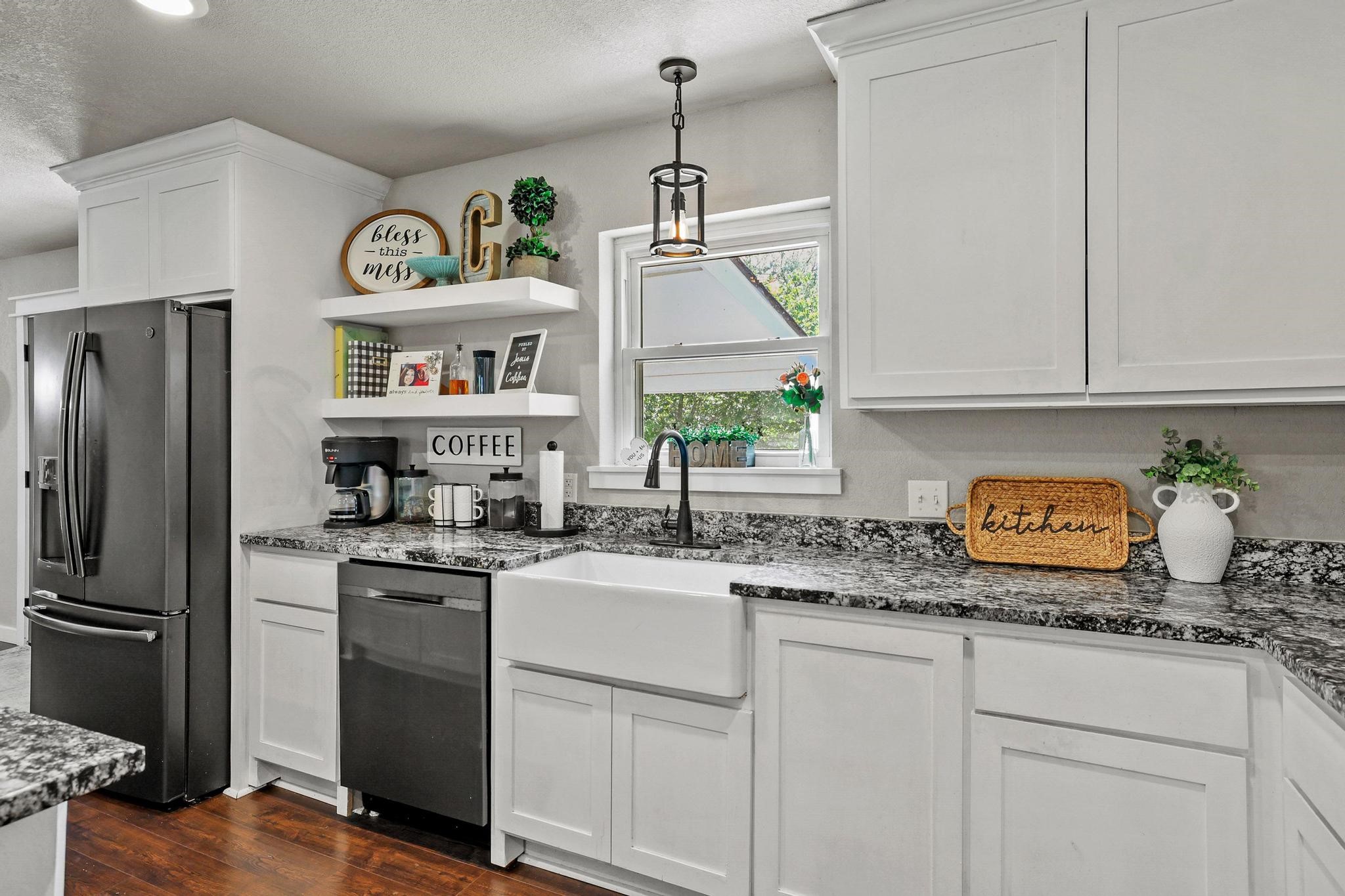 3353 County Road 2130 Telephone TX 75488