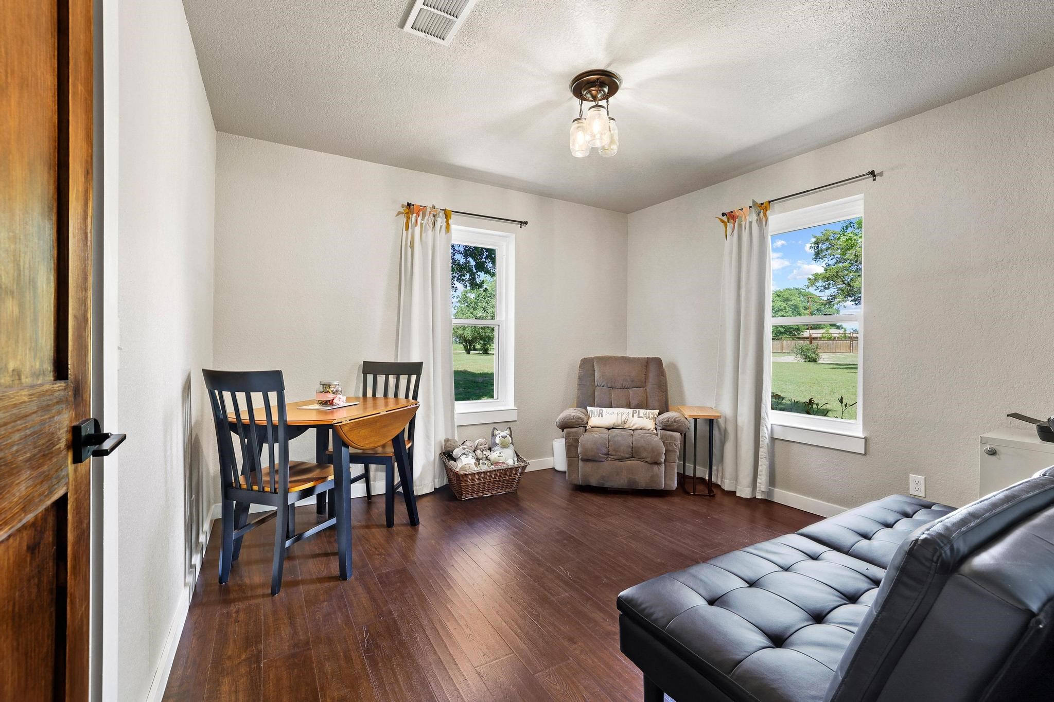 3353 County Road 2130 Telephone TX 75488