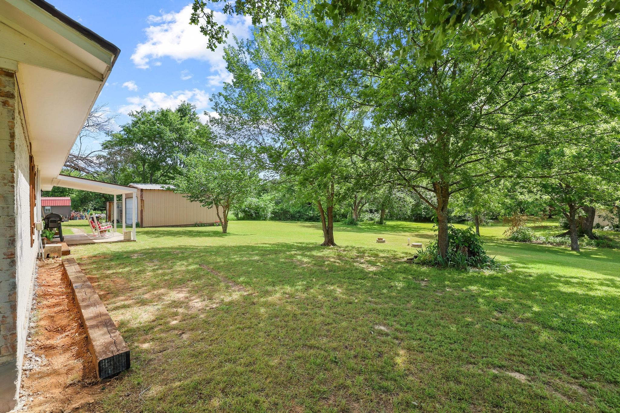3353 County Road 2130 Telephone TX 75488