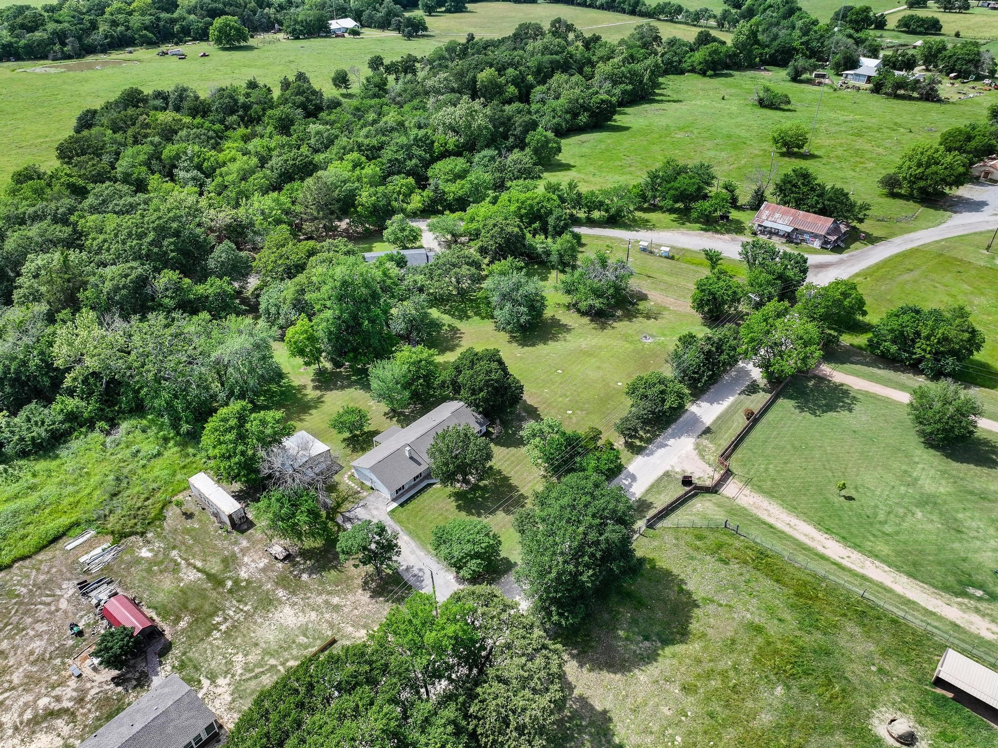 3353 County Road 2130 Telephone TX 75488