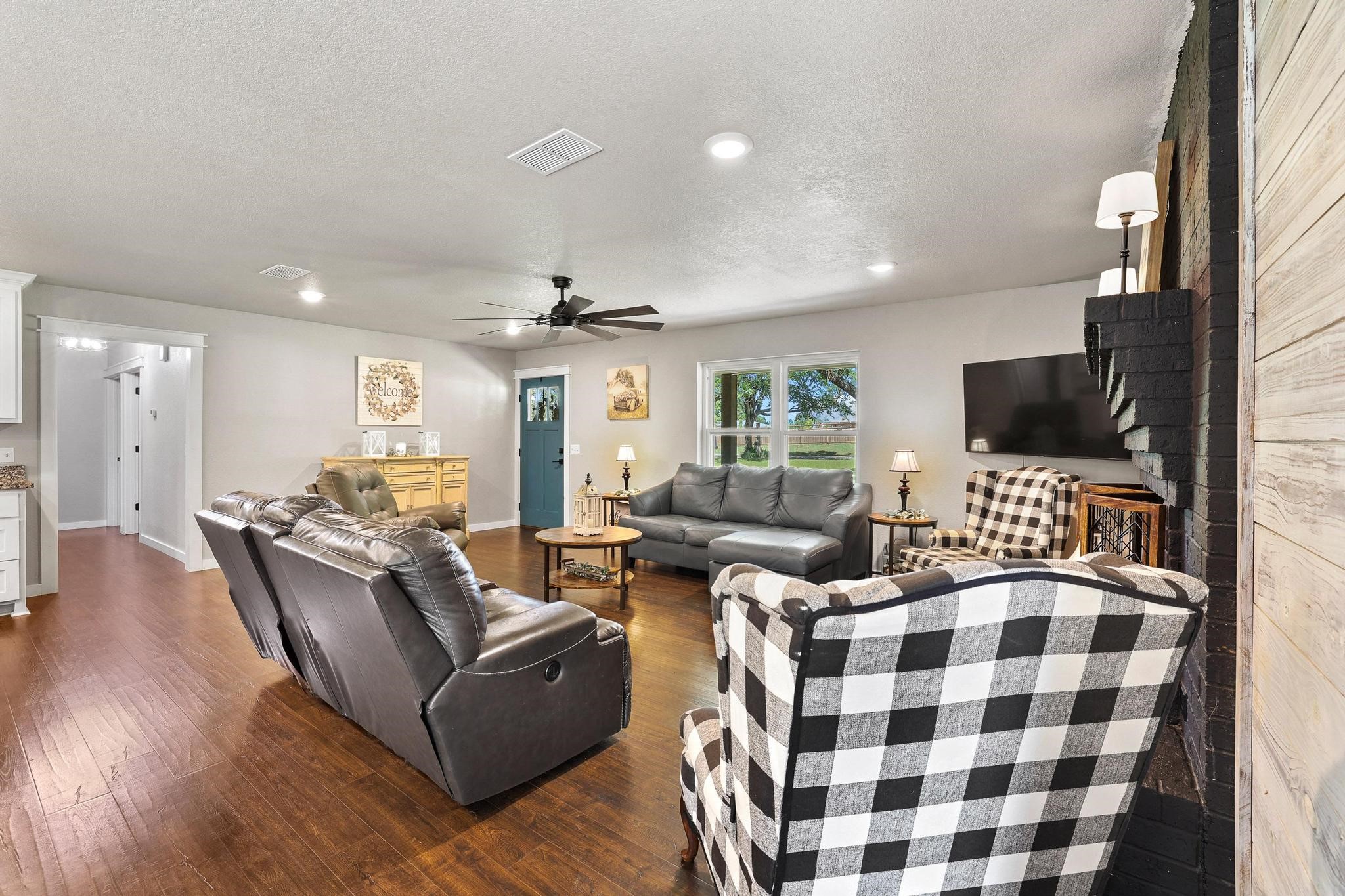 3353 County Road 2130 Telephone TX 75488