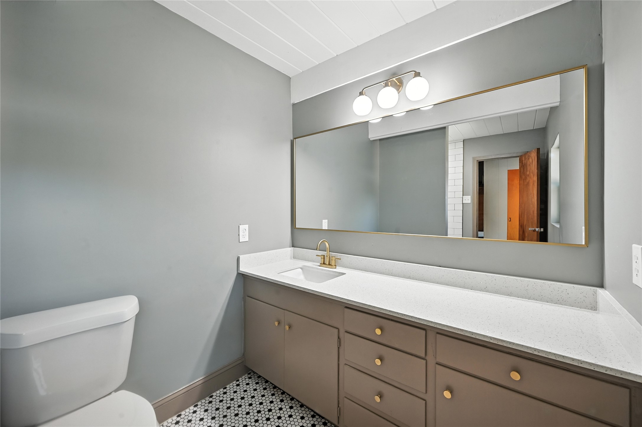 2617 Sarah Jane Lane Fort Worth TX 76119