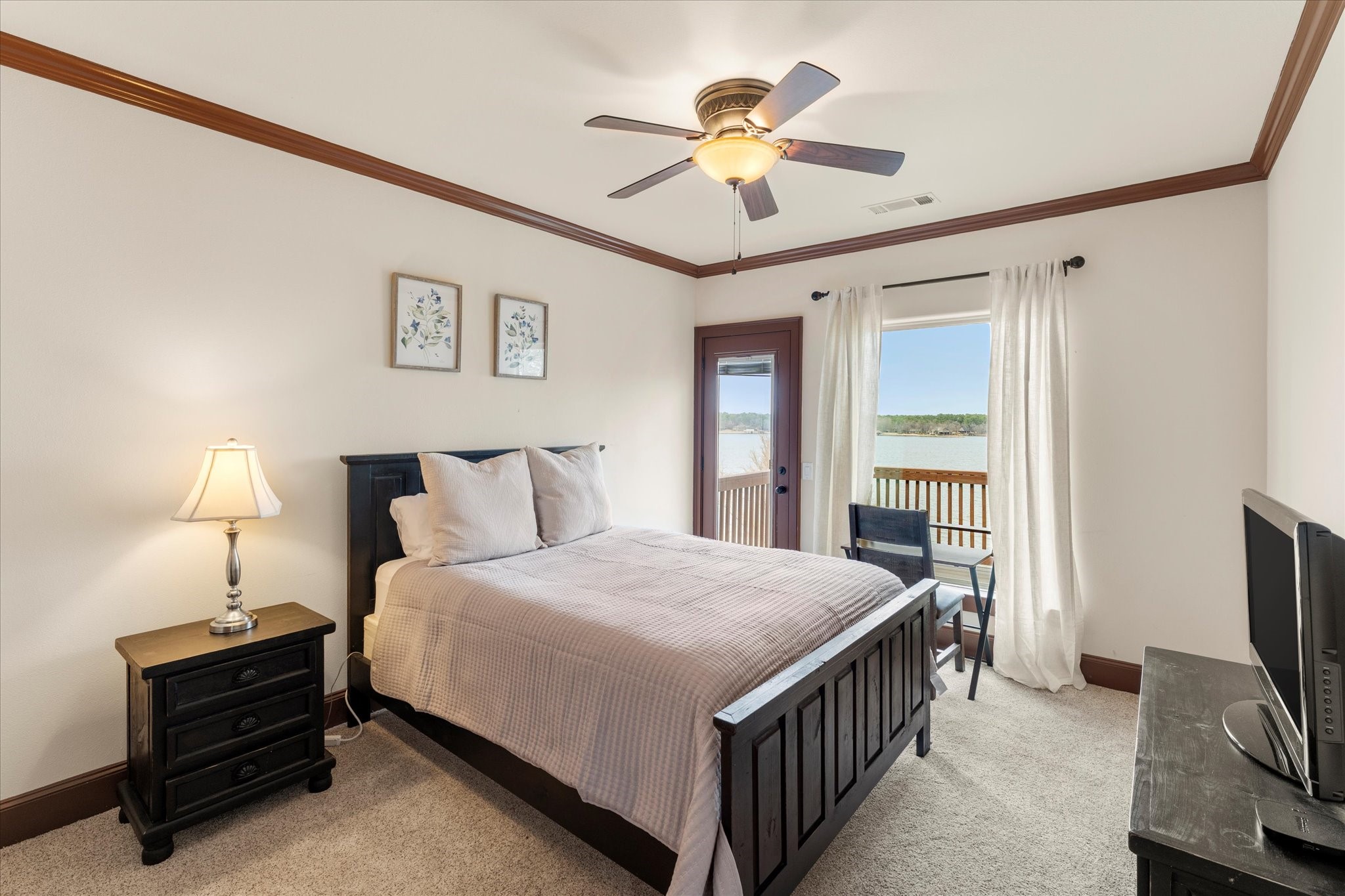 350 E El Dorado Drive Scroggins TX 75480