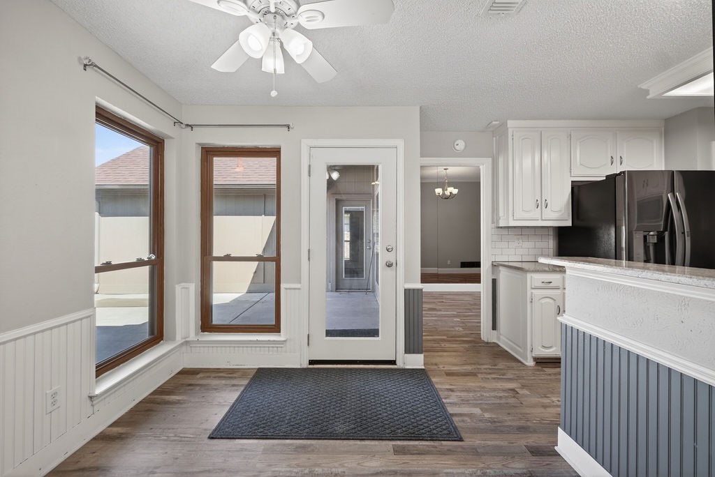 2229 Country Valley Road Garland TX 75041