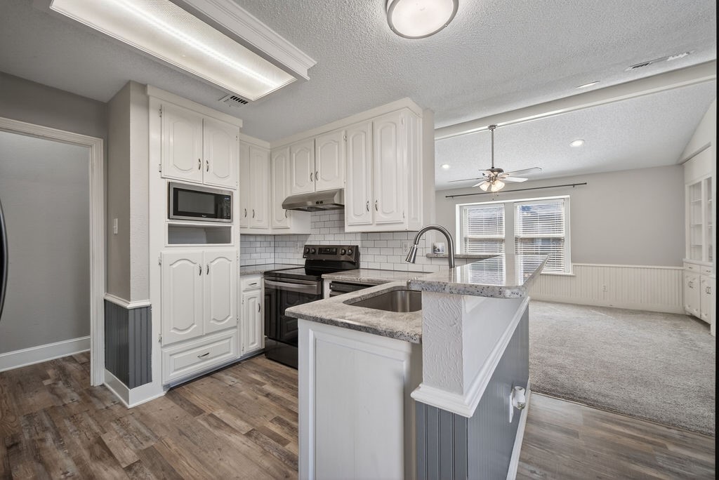 2229 Country Valley Road Garland TX 75041