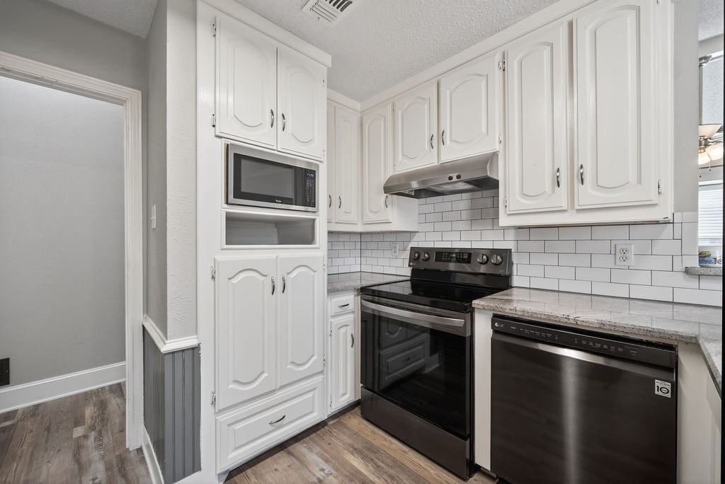 2229 Country Valley Road Garland TX 75041