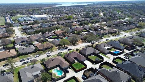 2229 Country Valley Road Garland TX 75041