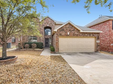 10445 Bradshaw Drive Fort Worth TX 76108