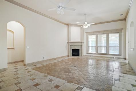 502 Lismore Drive Mansfield TX 76063