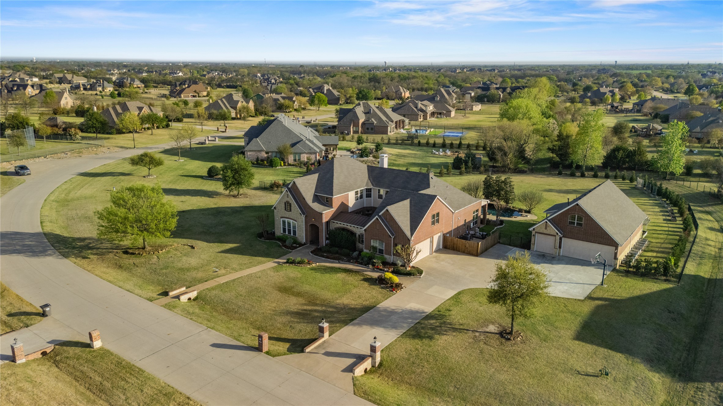 210 Rockland Trail Lucas TX 75002