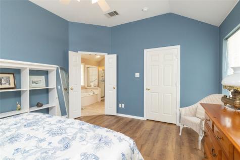 305 Chantilly Court Hurst TX 76054