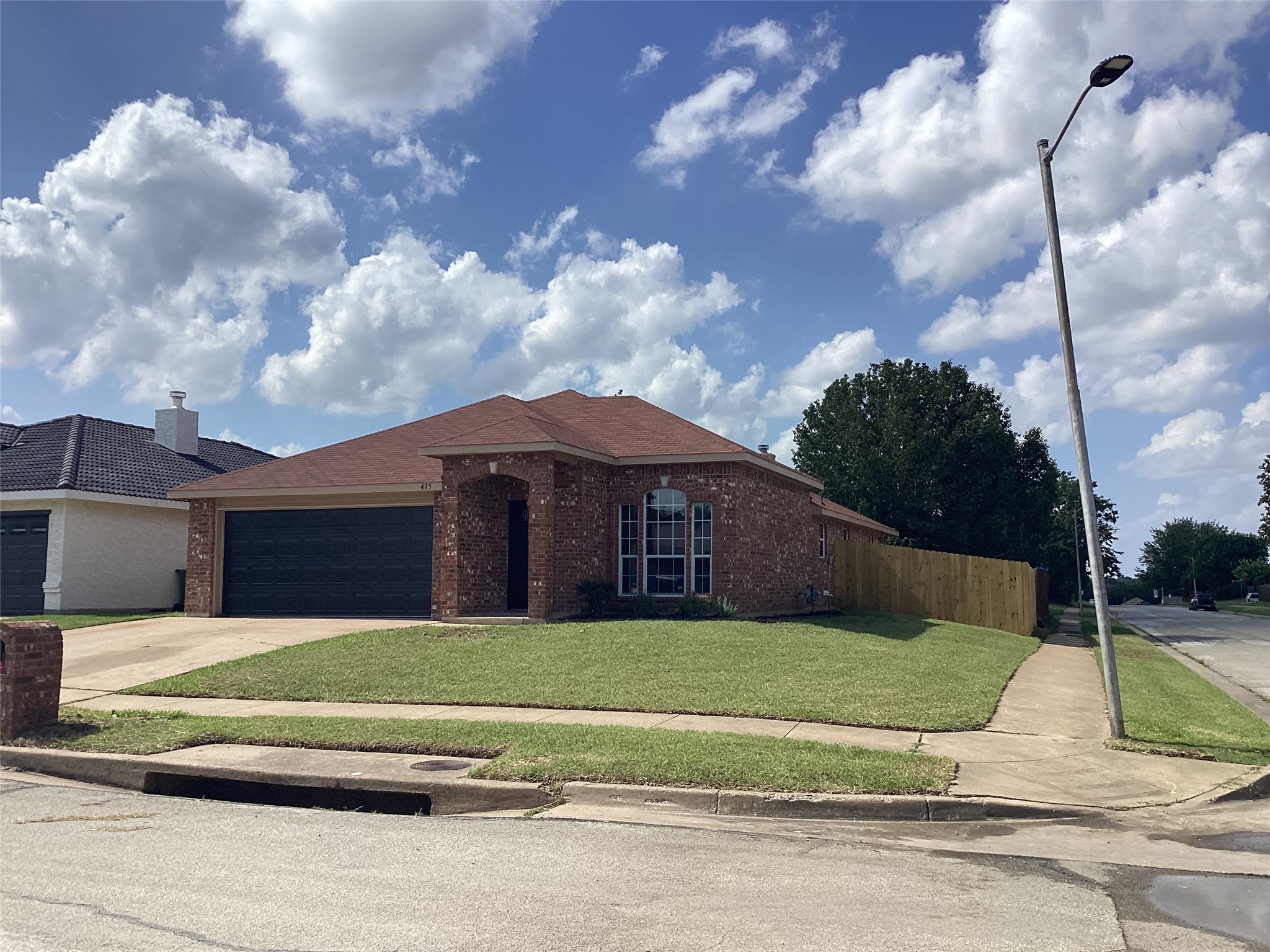 415 Cross Cut Drive Arlington TX 76018