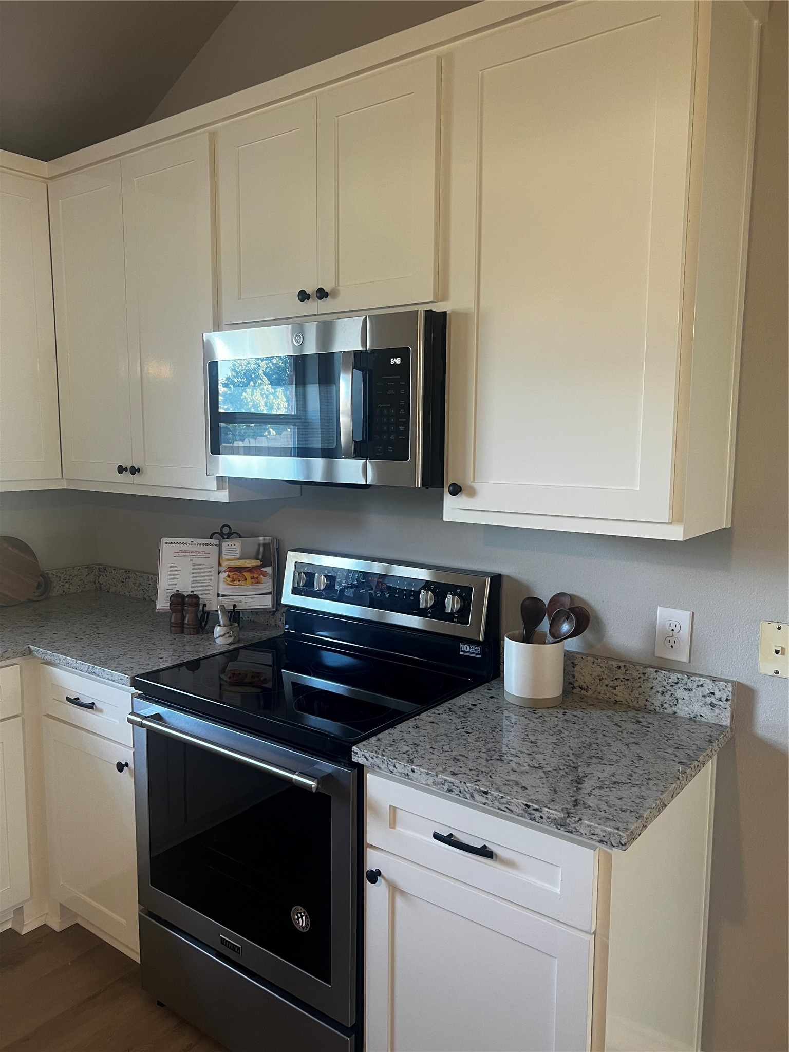 415 Cross Cut Drive Arlington TX 76018