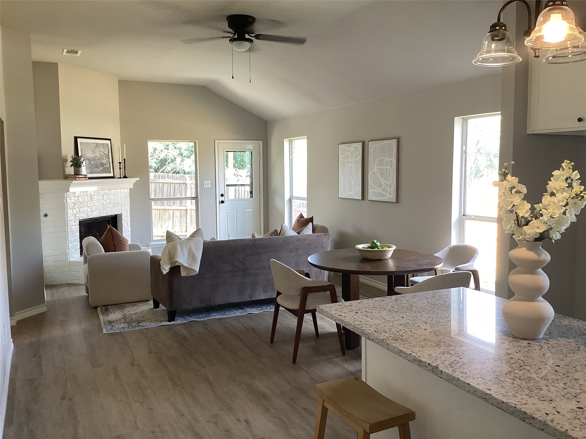 415 Cross Cut Drive Arlington TX 76018