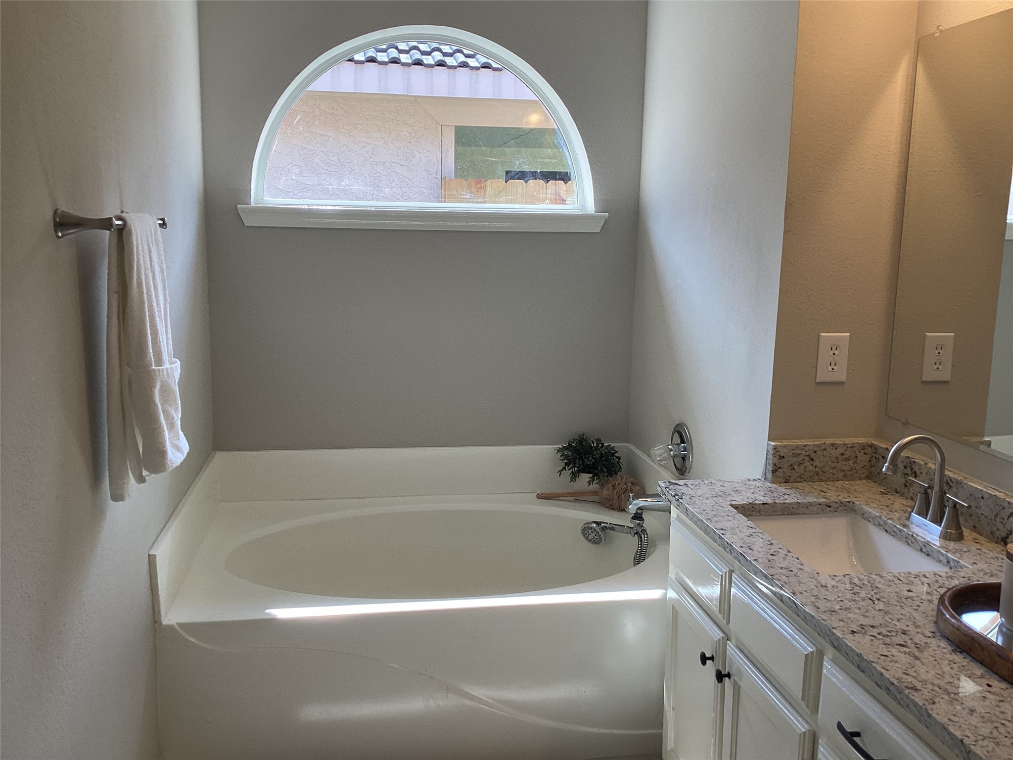 415 Cross Cut Drive Arlington TX 76018