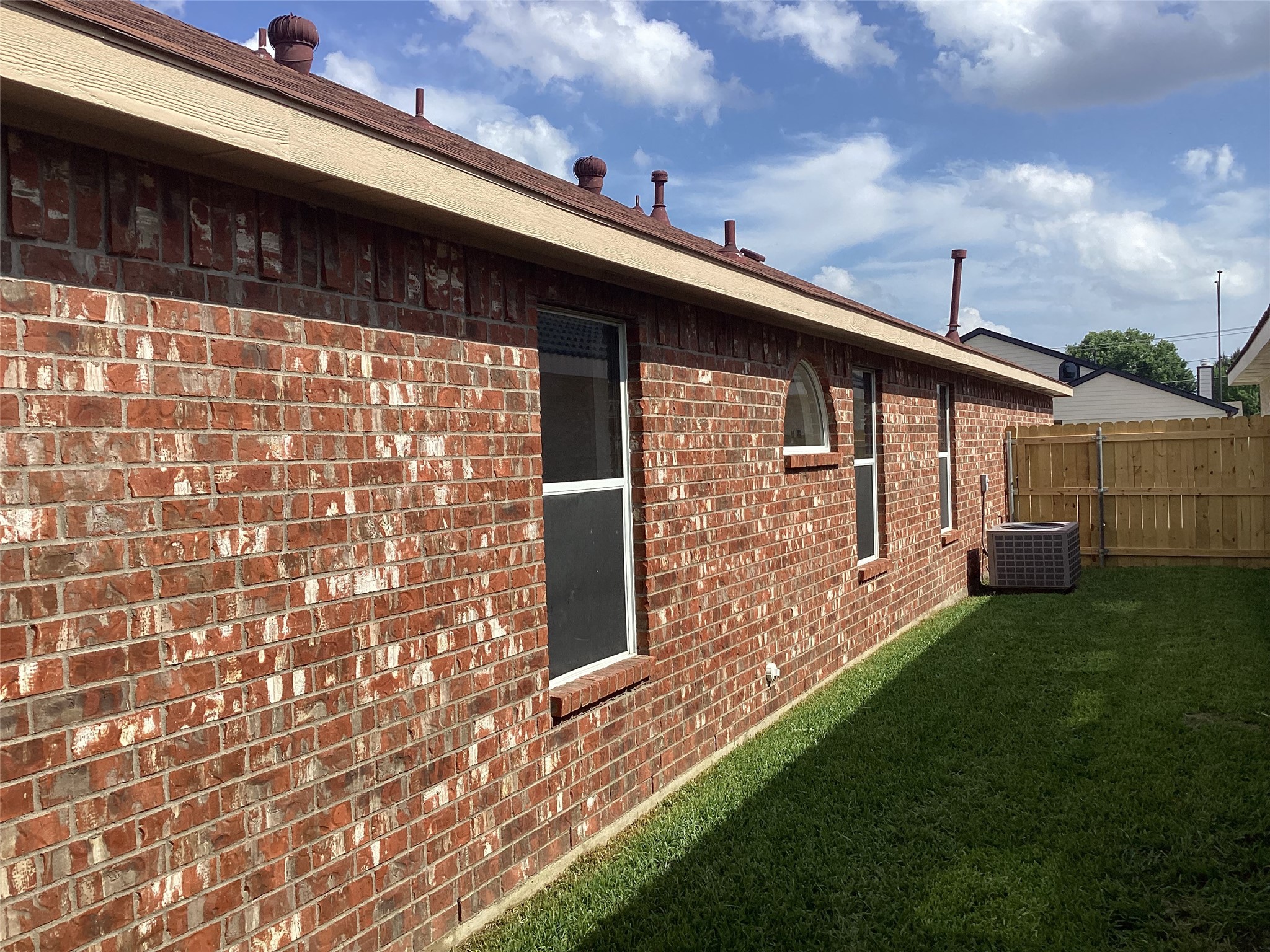 415 Cross Cut Drive Arlington TX 76018