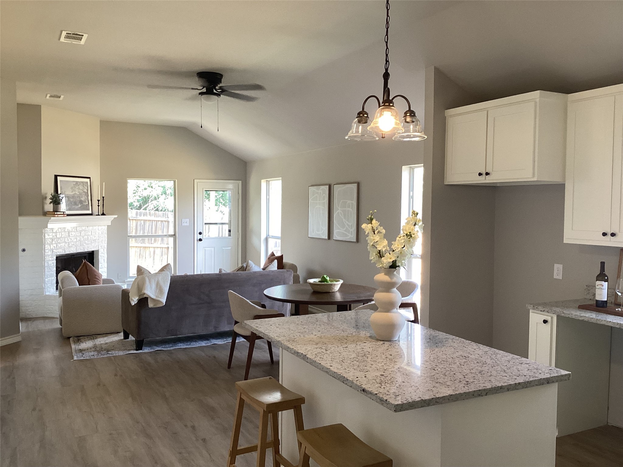 415 Cross Cut Drive Arlington TX 76018