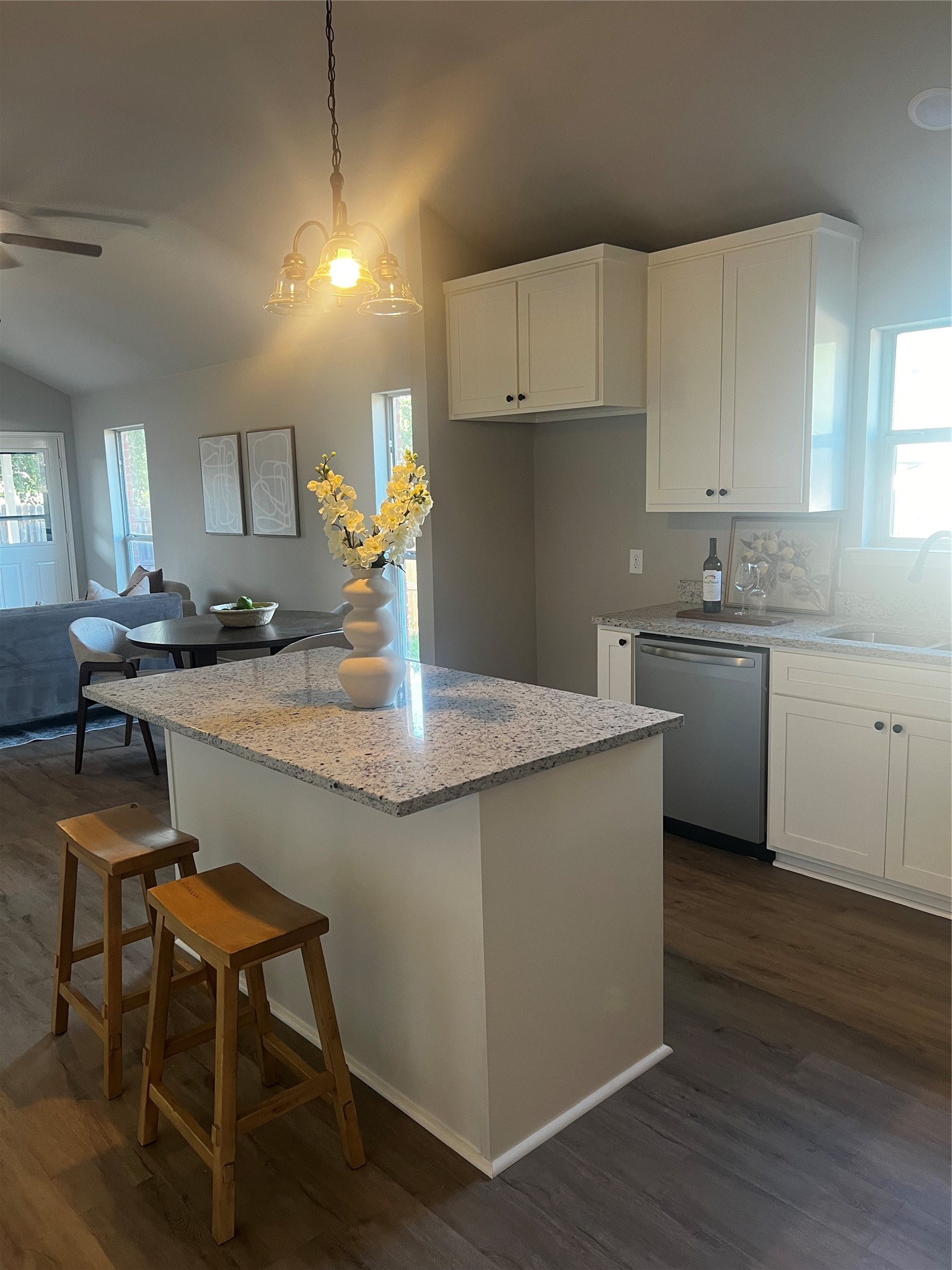 415 Cross Cut Drive Arlington TX 76018