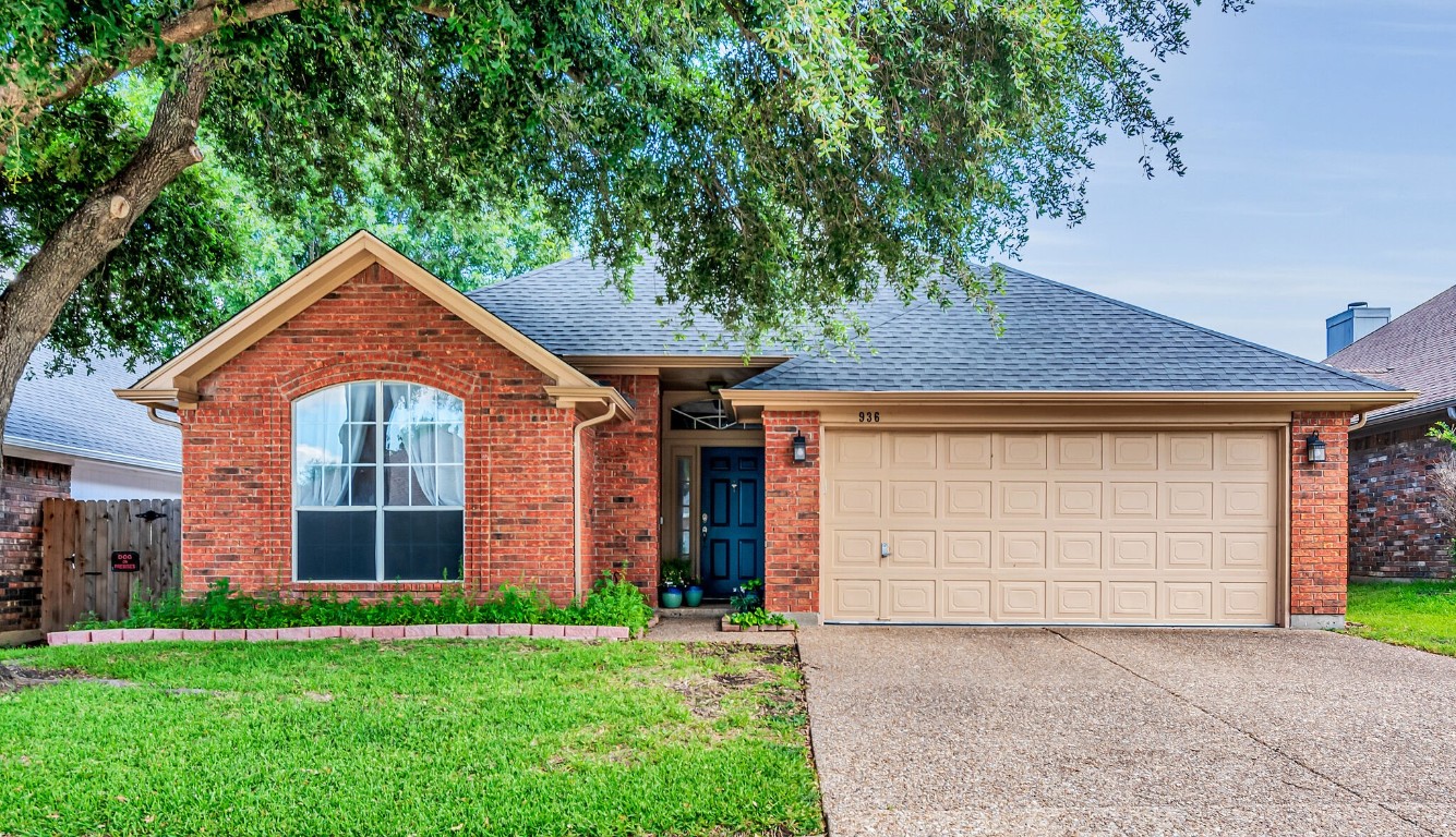 936 Freshwood Court Arlington TX 76017