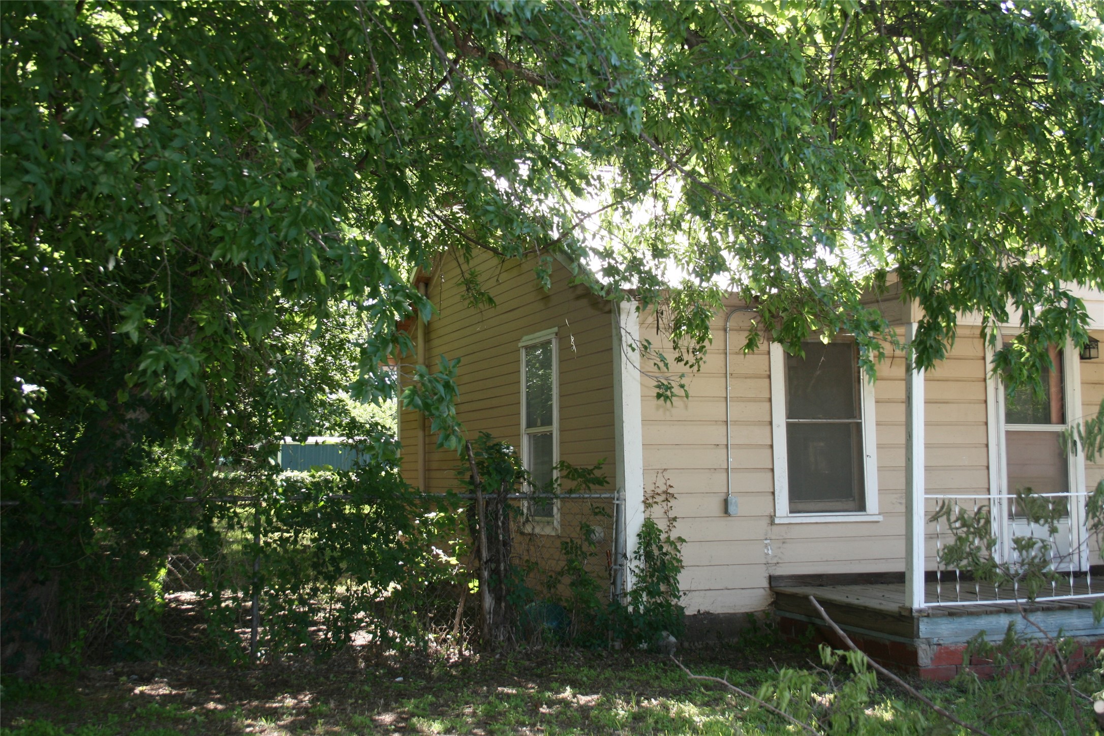 908 Franklin Street Weatherford TX 76086