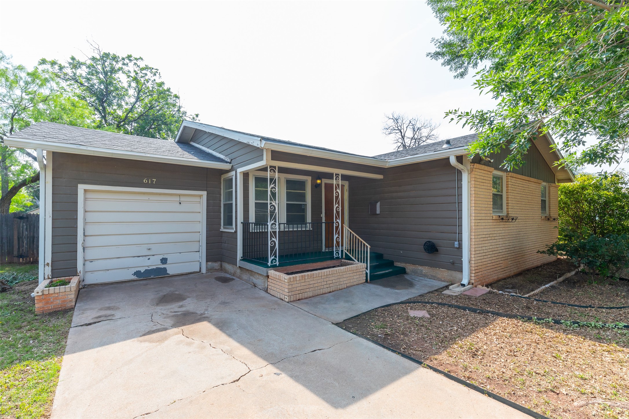 617 Briarwood Street Abilene TX 79603