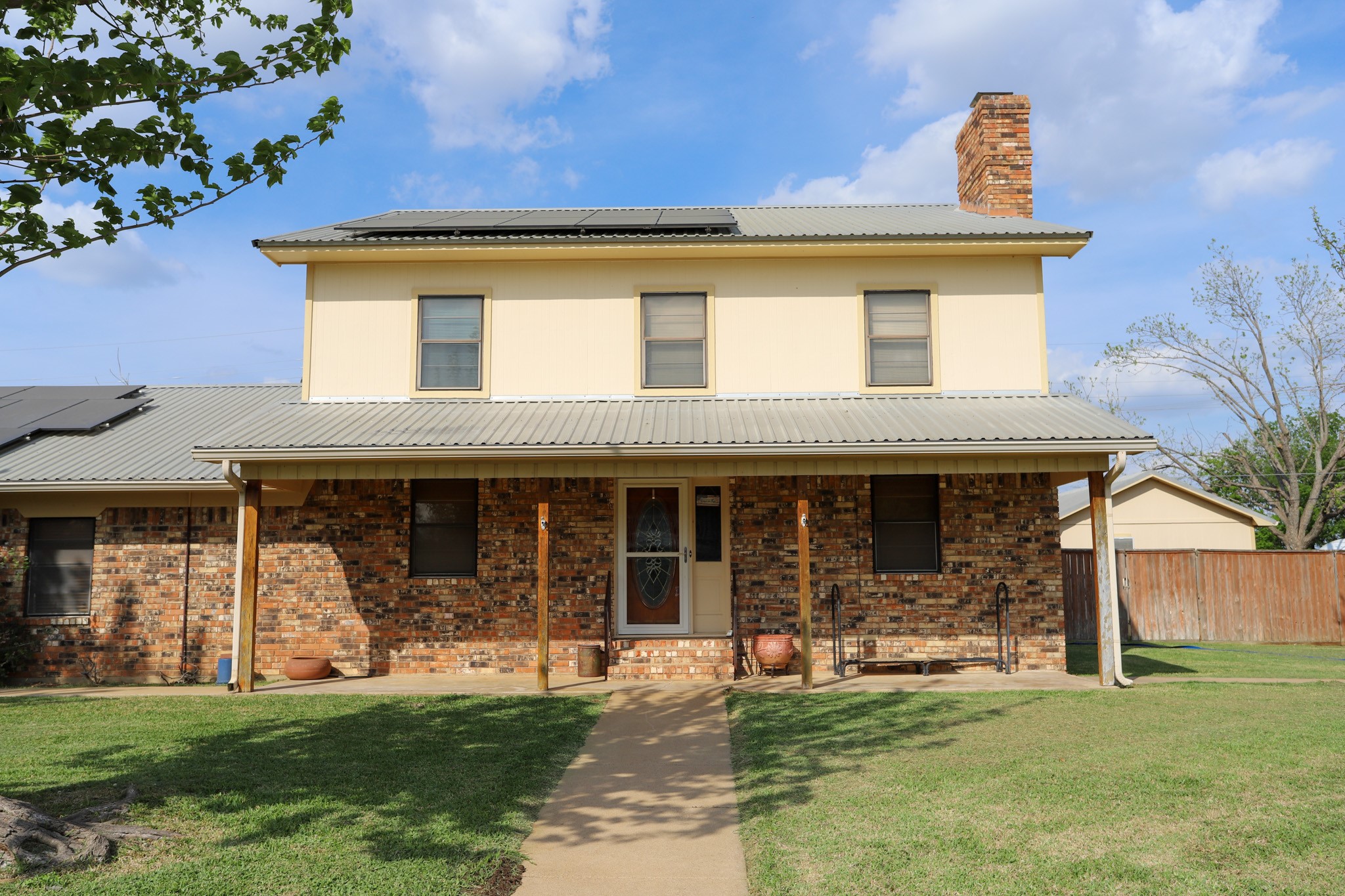 303 David Davis Drive Mcgregor TX 76657