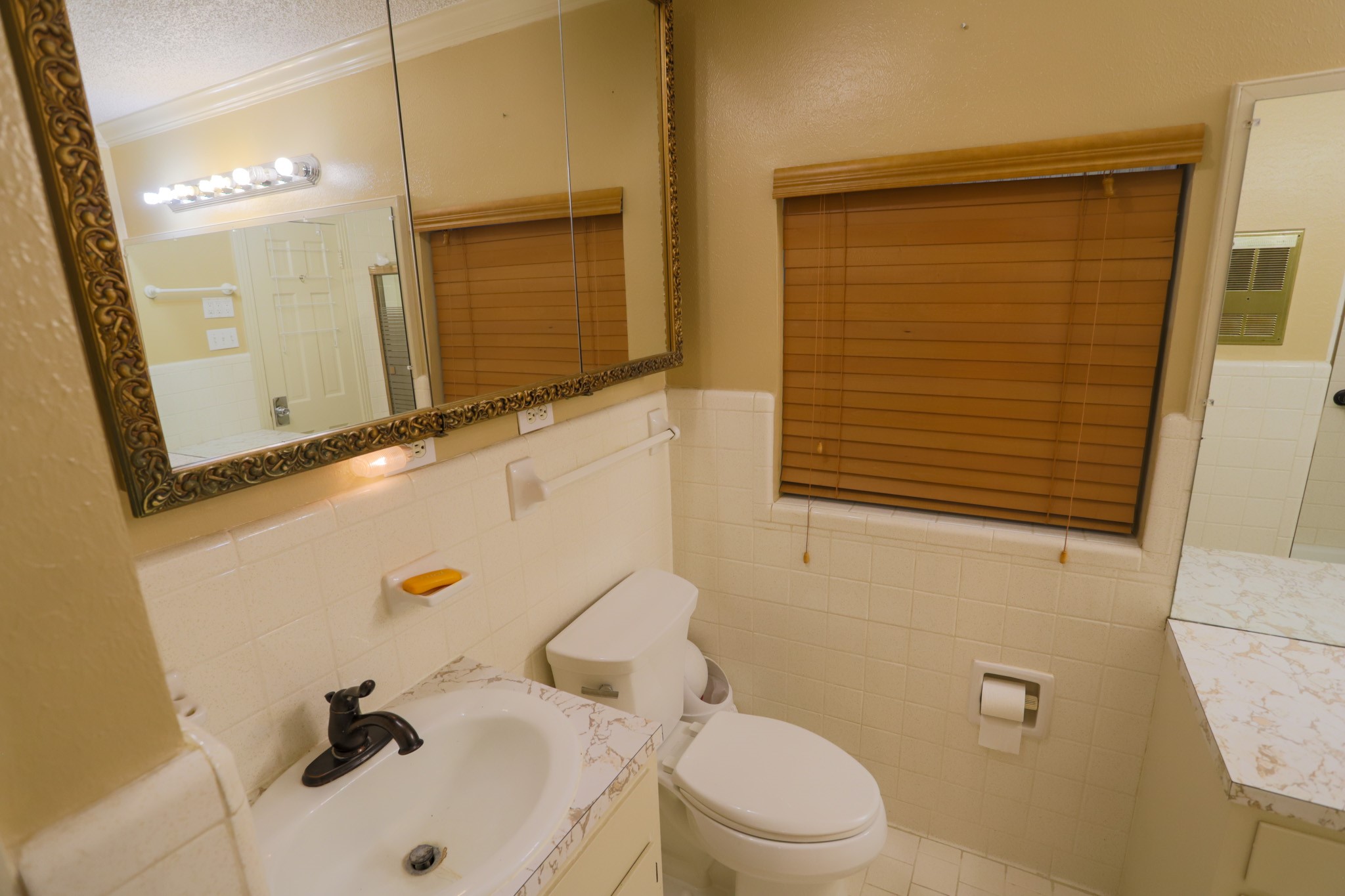 303 David Davis Drive Mcgregor TX 76657