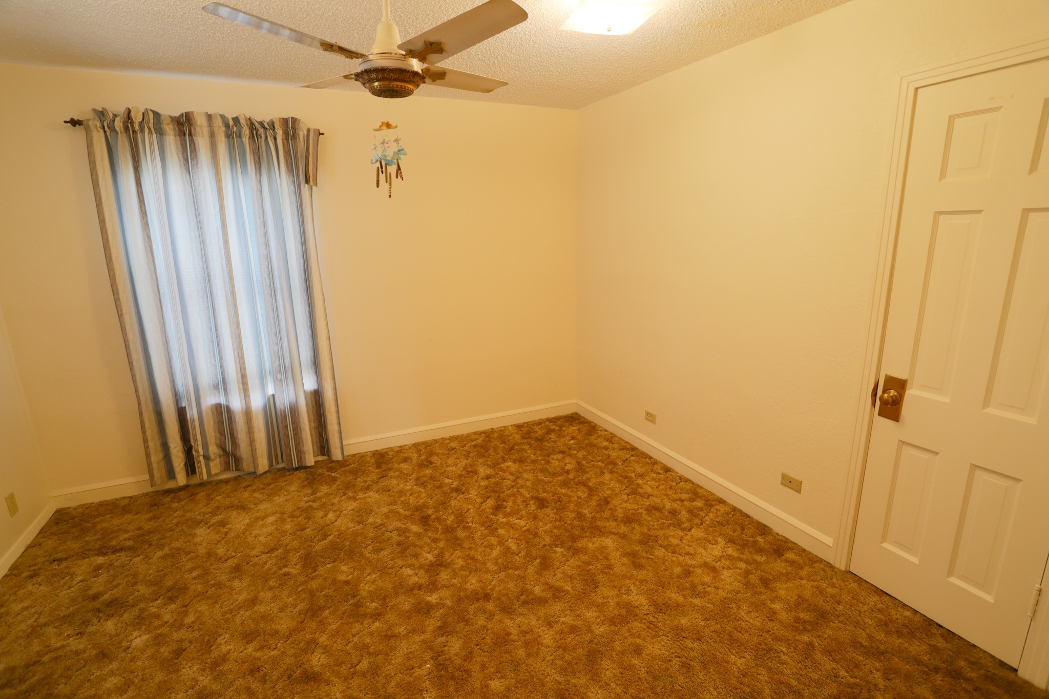 303 David Davis Drive Mcgregor TX 76657