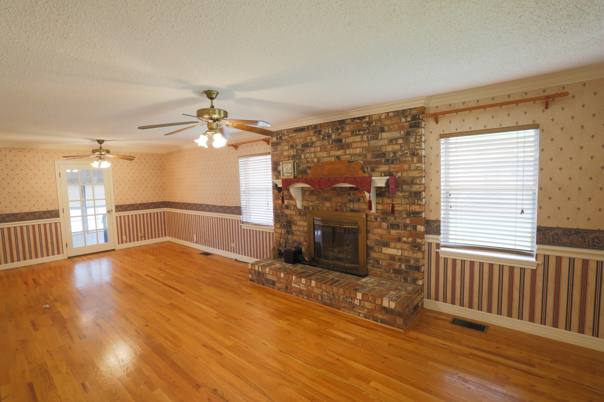 303 David Davis Drive Mcgregor TX 76657